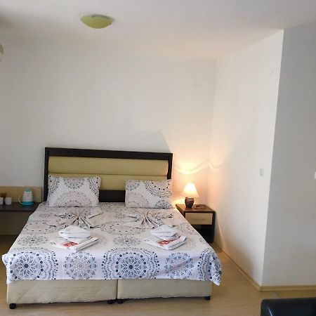 Siana 3 Suits Pomorie Exterior photo