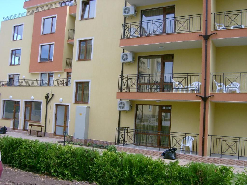 Siana 3 Suits Apartment Pomorie Exterior photo