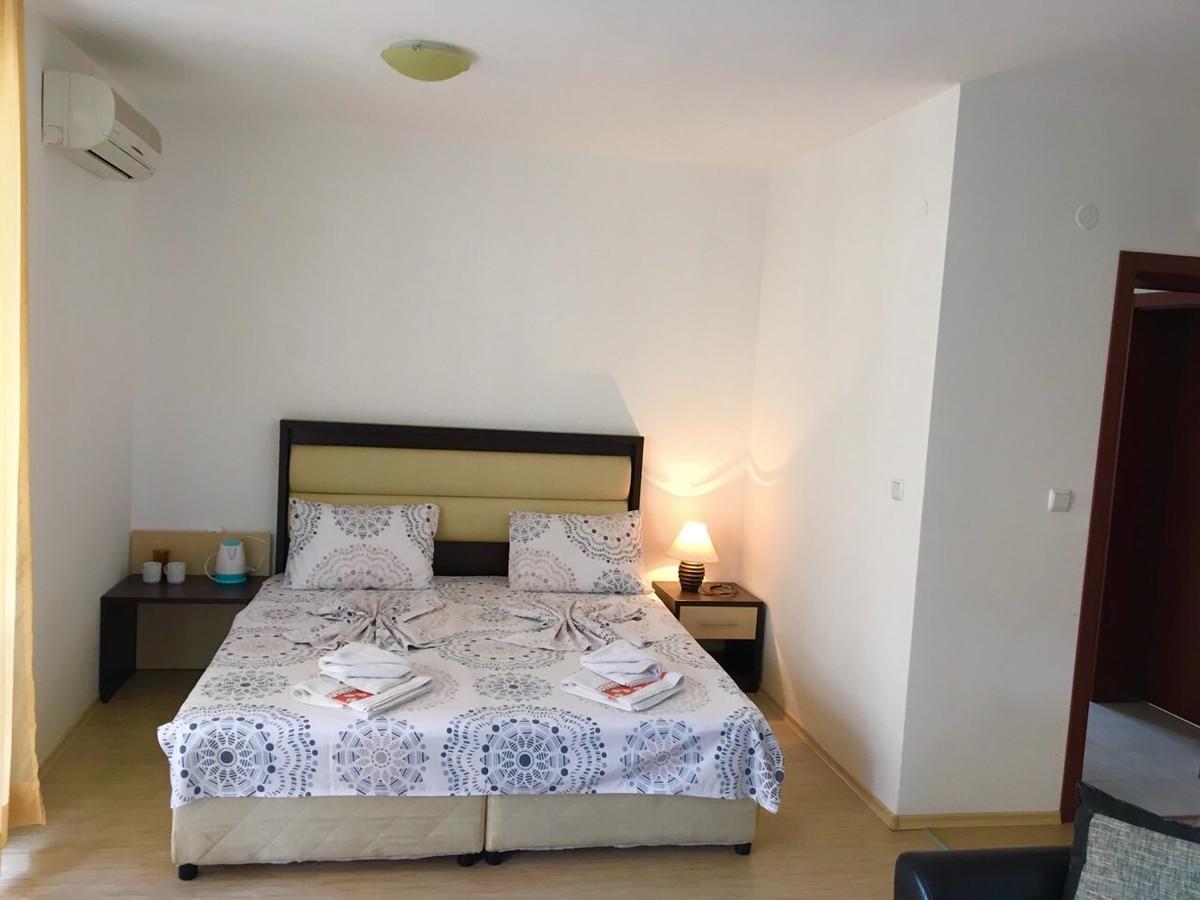 Siana 3 Suits Pomorie Exterior photo